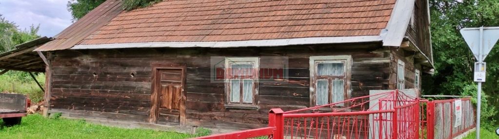 Dom, działka i las w "krainie otwartch okiennic"