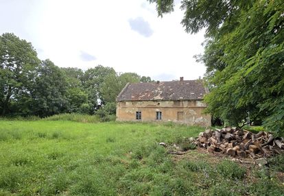 Dom do remontu / siedlisko / działki 1,74 ha/ siedlisko