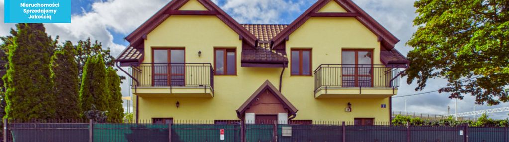 Dom przy skm – pewny najem i działalność