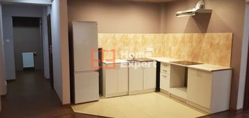 Atrakcyjne mieszkanie w narożnej zabudowie