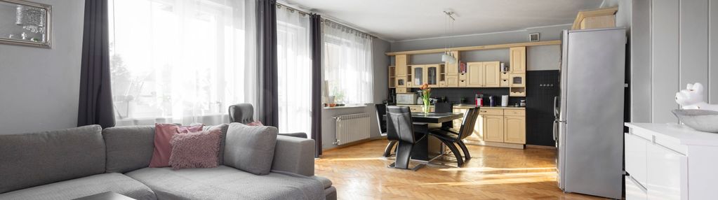 Mieszkanie 4 pokojowe z balkonem