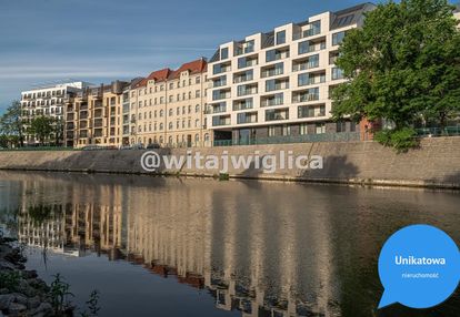 Elegancki apartament. widok na rzekę. loggia. hit