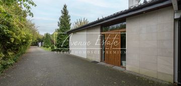 Wolnostojący / piękny ogród / 7 pokoi