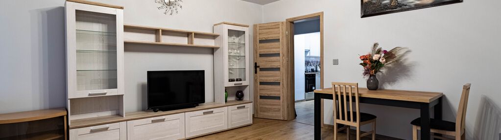 2 niezależne pokoje*49m2*kurdwanów*wysłouchów