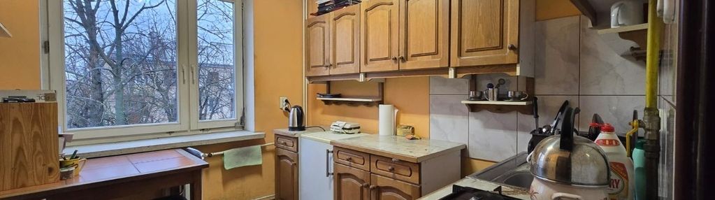 Sprzedam dwupoziomowe mieszkanie 80m2-centrum