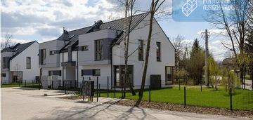 Do zamieszkania, narożny, z dużym ogrodem