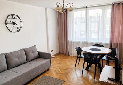 2-pokojowe mieszkanie w śródmieściu