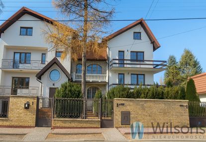 Hostel do 35 łóżek michałowice