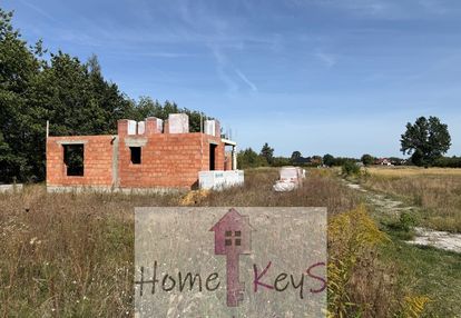 Dom parterowy z poddaszem/3 pokoje/borowa góra