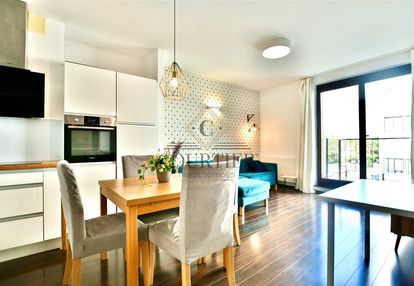 Nowe - 2 balkony - wysoki standard -media miejskie