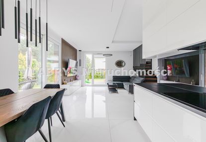 Dom z ogrodem wawer! dużo zieleni!