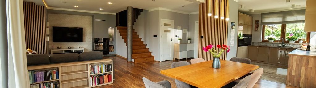 Komfortowy dom na kameralnym osiedlu przy lesie