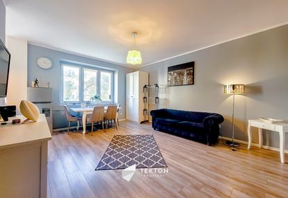 Cicha kawalerka po remoncie z dużą piwnicą