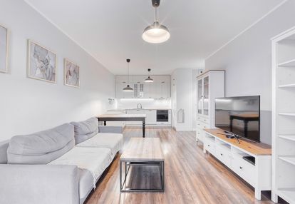 3 pokoje - ok. 60 m2 z miejscem postojowym!