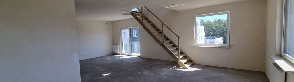 Z antresolą, strefowe, -  cichy zakątek