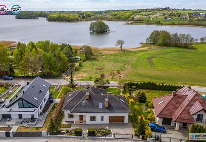 Komfortowa willa z widokiem na jezioro
