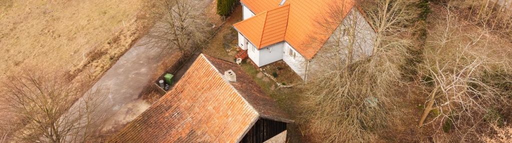 Dom z potencjałem aranżacyjnym, działka 76 ar