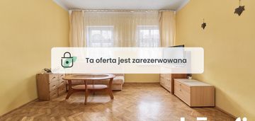 Dwupokojowe mieszkanie w kamienicy osobna kuchnia