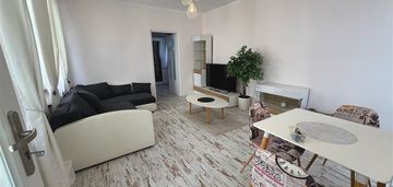 Świetna oferta z własnym parkingiem, centrum jg.