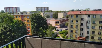 Słoneczne mieszkanie z balkonem Antoniukowska