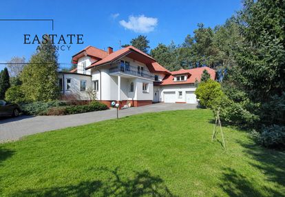 Przestronny dom- super lokalizacja i cena !