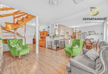 Funkcjonalny i stylowy dom z  potencjałem !!!