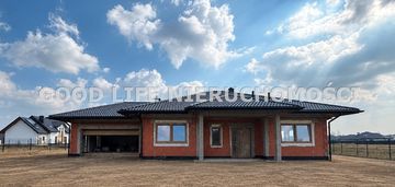 Domy parterowe na sprzedaz tajecina 126 m2