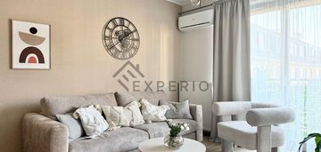 Air conditioner/2rooms/ balcony/ gym/parking