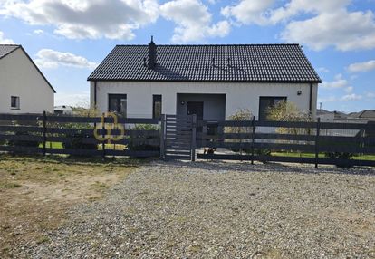 Funkcjonalny dom wolnostojący blisko lasu