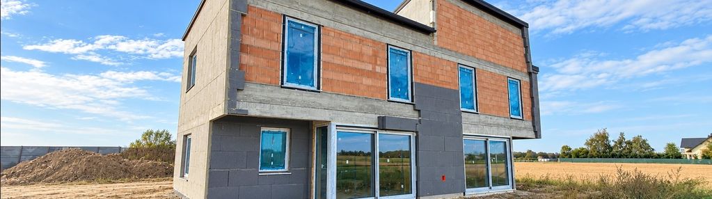 Nowe osiedle domków ! jedynie 9 minut od centrum !