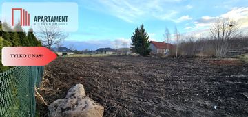 Straszyn – uzbrojona działka w spokojnej okolicy