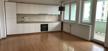 3-pok przestronne, wykończone, część umeblowane