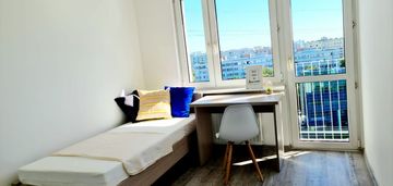 Rozkładowe 3 pokoje i galeria mokotów i inwestycyj