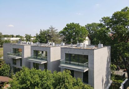 Panoramiczny widok na las wolski- kameralnie-89m²