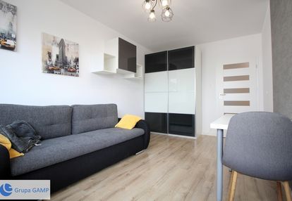 2 niezależne pokoje*dobrego pasterza*38m2*balkon