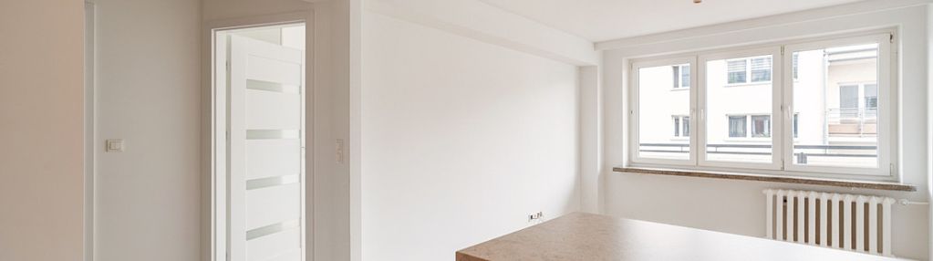 Po generalnym remoncie/ właściciel doposaży lokal