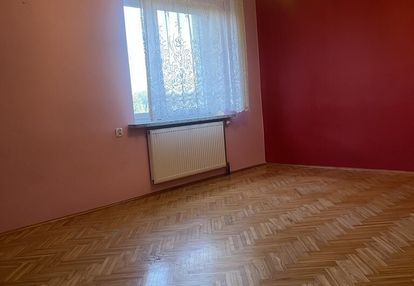 Przestronny dom 300 m², 9 pokoi, działka 800 m²