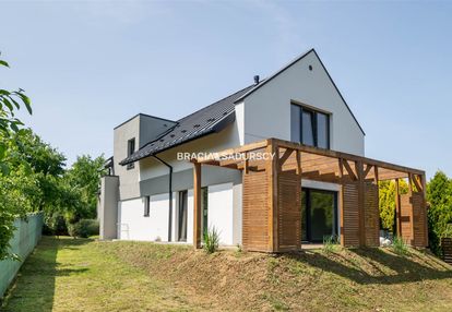 Nowy dom, krzywaczka, gotowy!