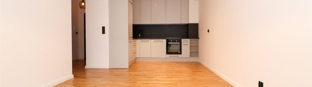 65 m2, 3 pokoje, winda, garaż podziemny!