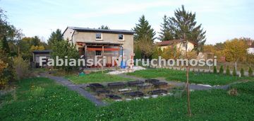 Domek rod 35 m2 + piętro działka 475 m2