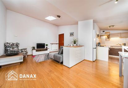 Grzegórzki! klimatyczne 4 pokojowe mieszkanie