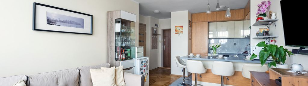 2 x miejsce postojowe | balkon z widokiem | kw |