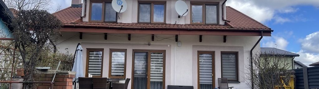 Dom o powierzchni 200 m² w sierakowie