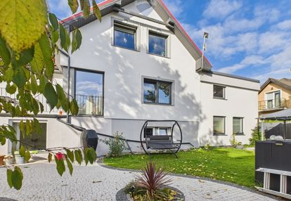 Duży dom dla rodziny i biznesu w chwaszczyno