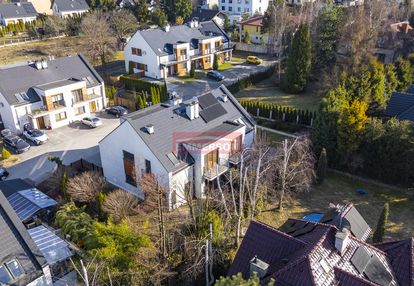 Os zamknięte 5 pok 2 łazienki 4 mp bus kolej