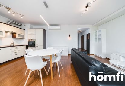 Duże mieszkanie z parkingiem | narutowicza