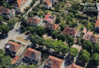 Dom w alei willowej, strzyża