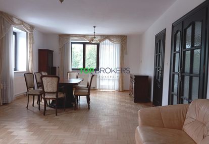 Jasne i przestronne 5 pokoi, osobna kuchnia, ogród