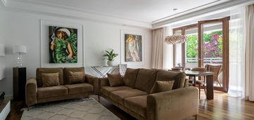 Elegancki 4 pokojowy apartament na powiślu