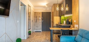 Dwupokojowy apartament z klimatyzacją